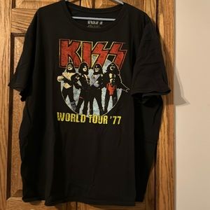 Kiss T-Shirt